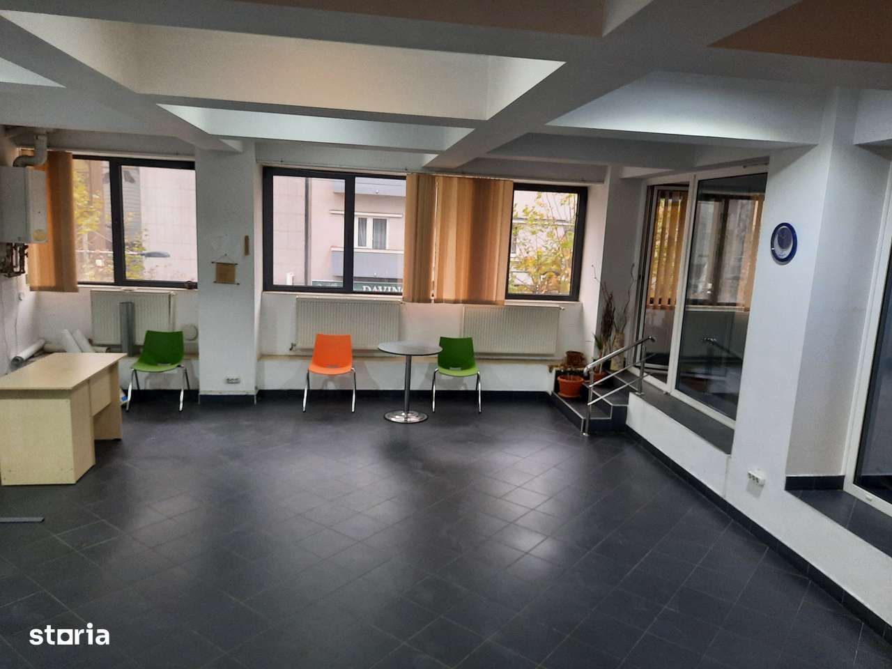 Oferim chirie spatiu birouri Et 1 Centru Nou - Satu Mare - Imagine principală: 4/6