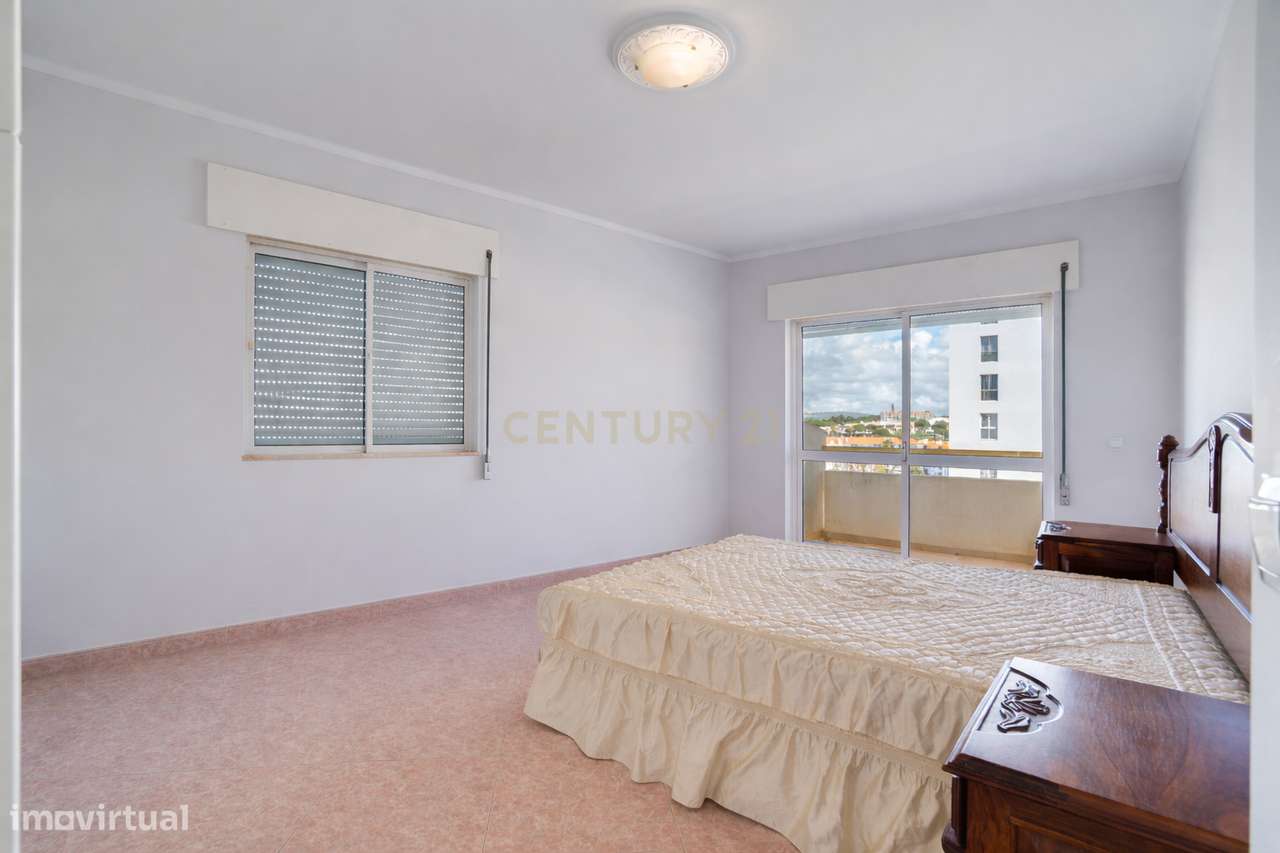 Apartamento T3 a 300m da Praia em Quarteira-13