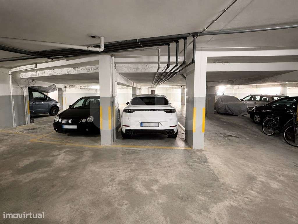 Apartamento T1, C/ Varandas e Piscina a 900m da Praia-22