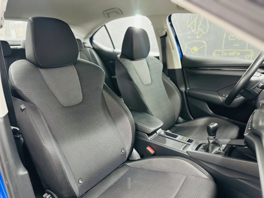 Skoda Octavia 2.0 TDI Ambition - 17