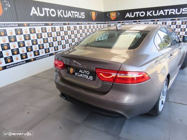 Jaguar XE 2.0 D R-Sport Aut. - 31