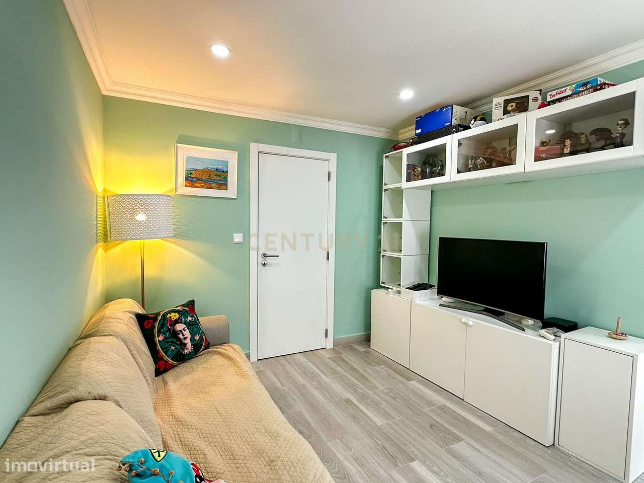 Apartamento T2+1 com Terraço no Centro de Queluz - Grande imagem: 4/28