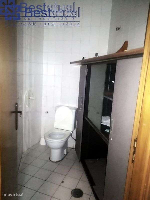 Café-Snack-Bar-300 m2-C/Possib. de Permuta-Marquês Sá da Bandeira-8