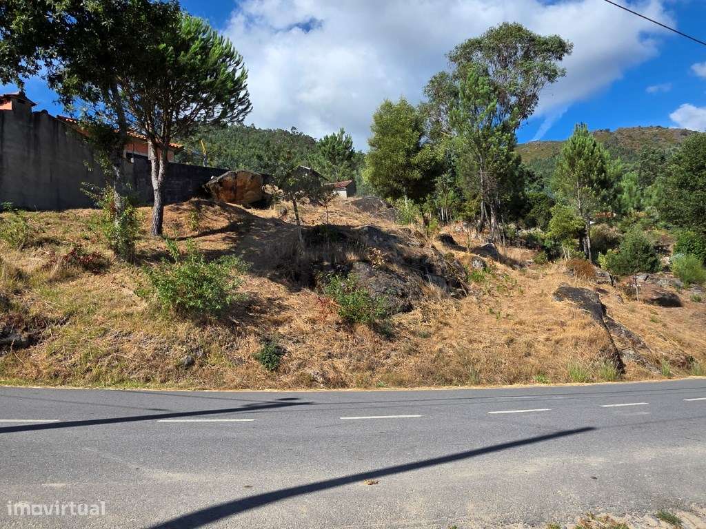 Terreno para construção, em Moreira do lima - Grande imagem: 2/8