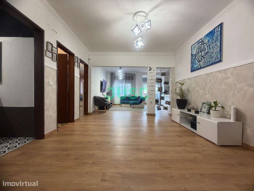 Apartamento t3 luminoso com open space e garagem - Grande imagem: 2/22