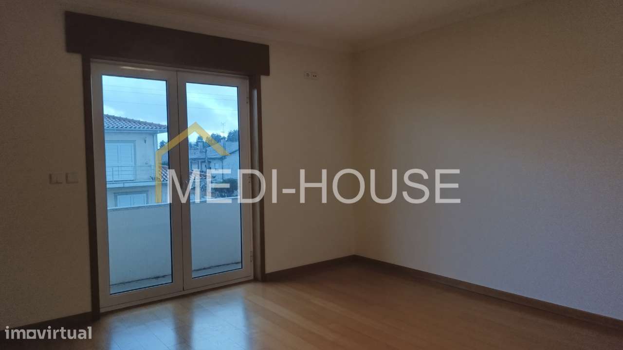 Moradia Unifamiliar T4+1 em Esposende-12