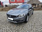 Volvo V60 Cross Country - 1