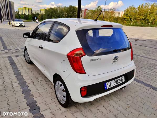 Kia Picanto 1.0 Attract - 24