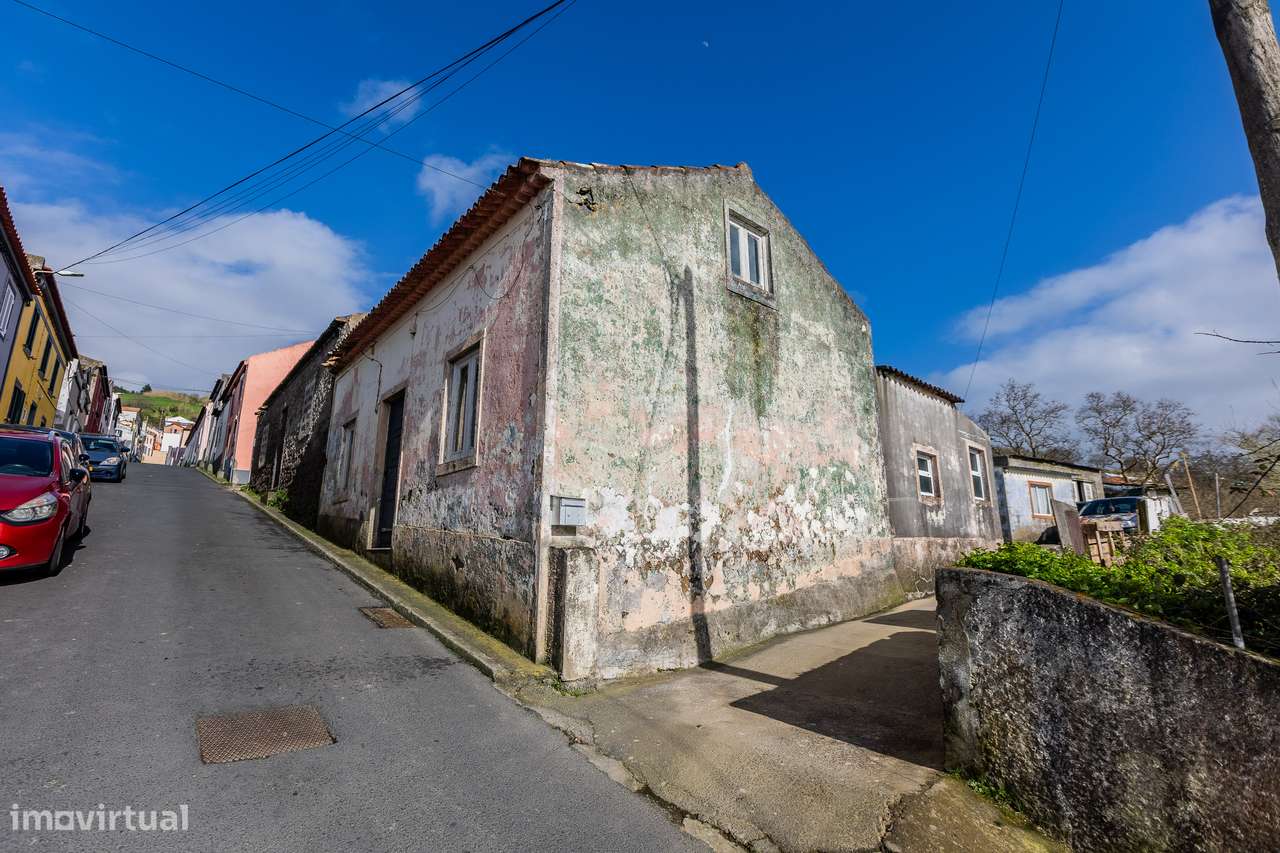 Moradia T2 - Feteiras-24