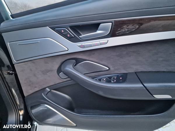 Audi A8 3.0 TDI DPF quattro tiptronic Langversion - 22