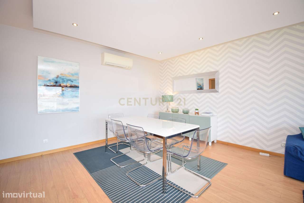 Apartamento T3 com Áreas Generosas e Vista Desafogada - Grande imagem: 5/32