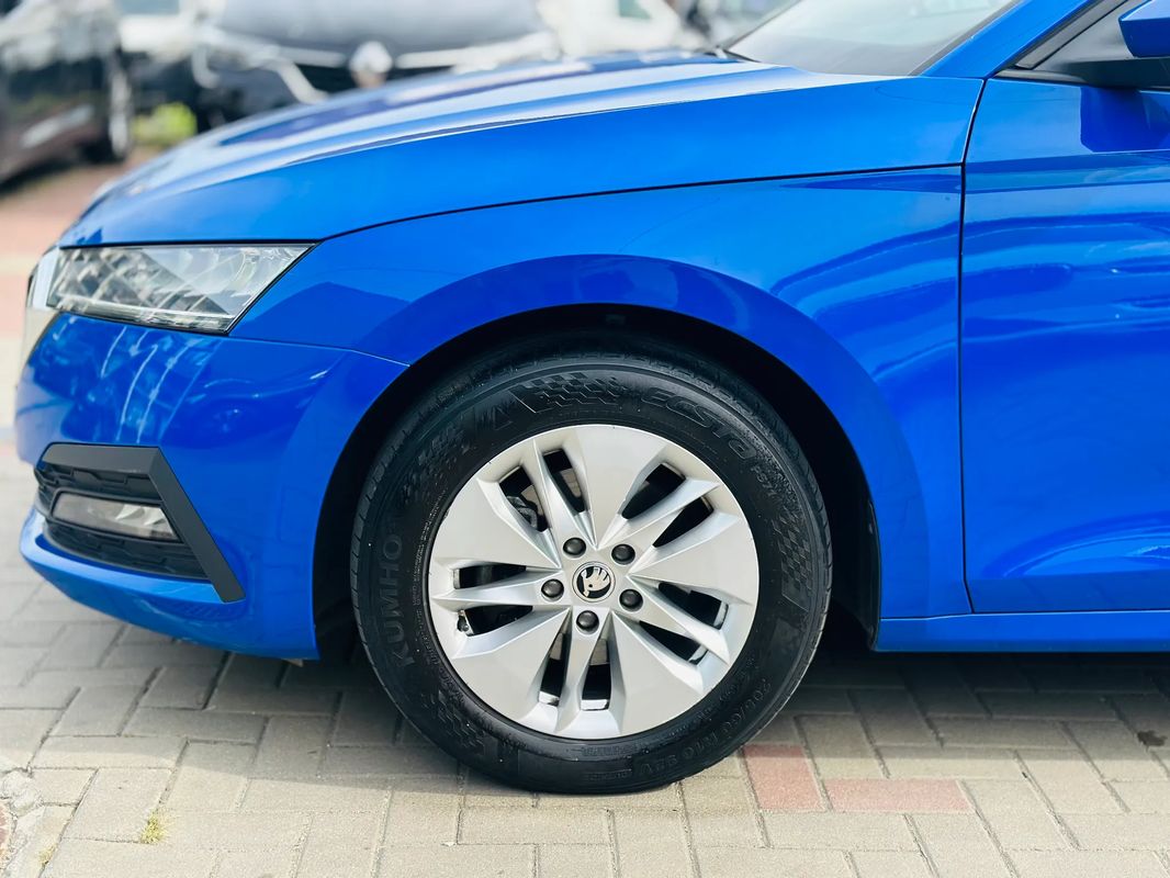 Skoda Octavia 2.0 TDI Ambition - 15