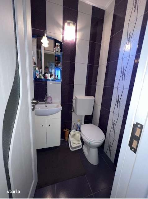 Tomis Nord-3 camere decomandat cu gaze-5