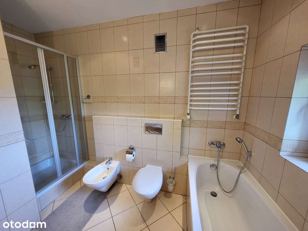 DOM DLA 1 lub 2 RODZIN 241 M2, WYSOKI STD SKÓRZEWO-15