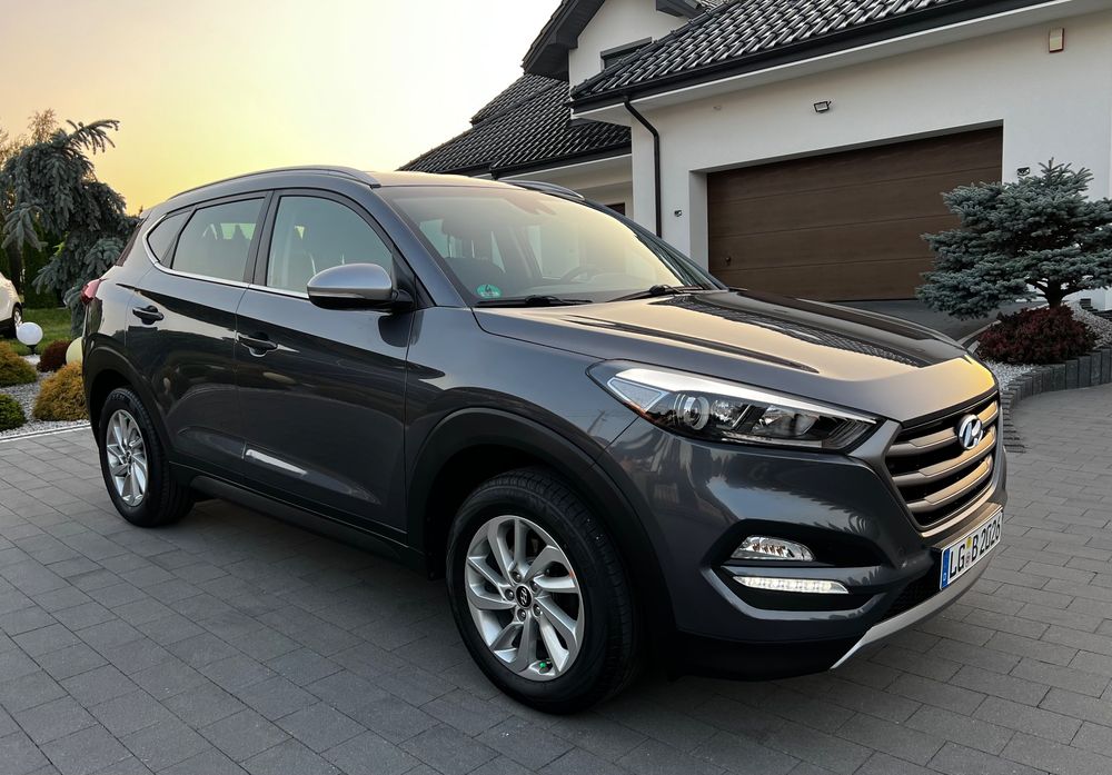 Hyundai Tucson III (2015-2020) blue 1.6 GDi 2WD Navi 2018