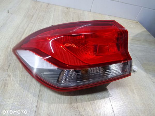 Lampa tył Hyundai i30 lewa 92401-G30 - 1