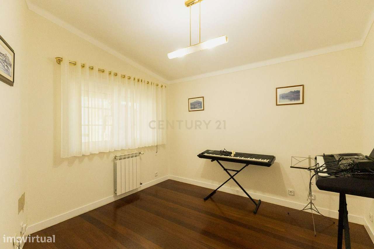 Moradia em Cernache, Coimbra - T6 com Piscina, Ginasio, Parque infanti-28