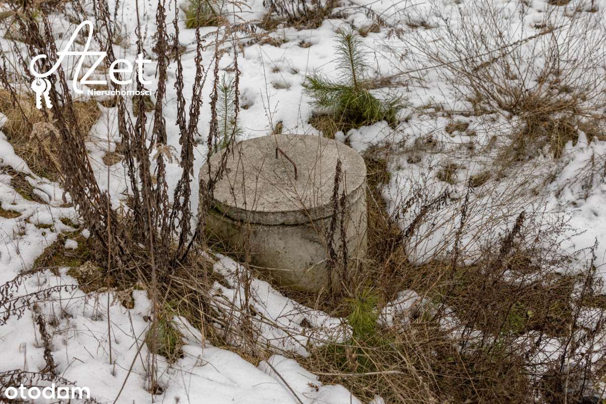 Działka 1062 m² z fundamentem i mediami – Ogrodnic-4