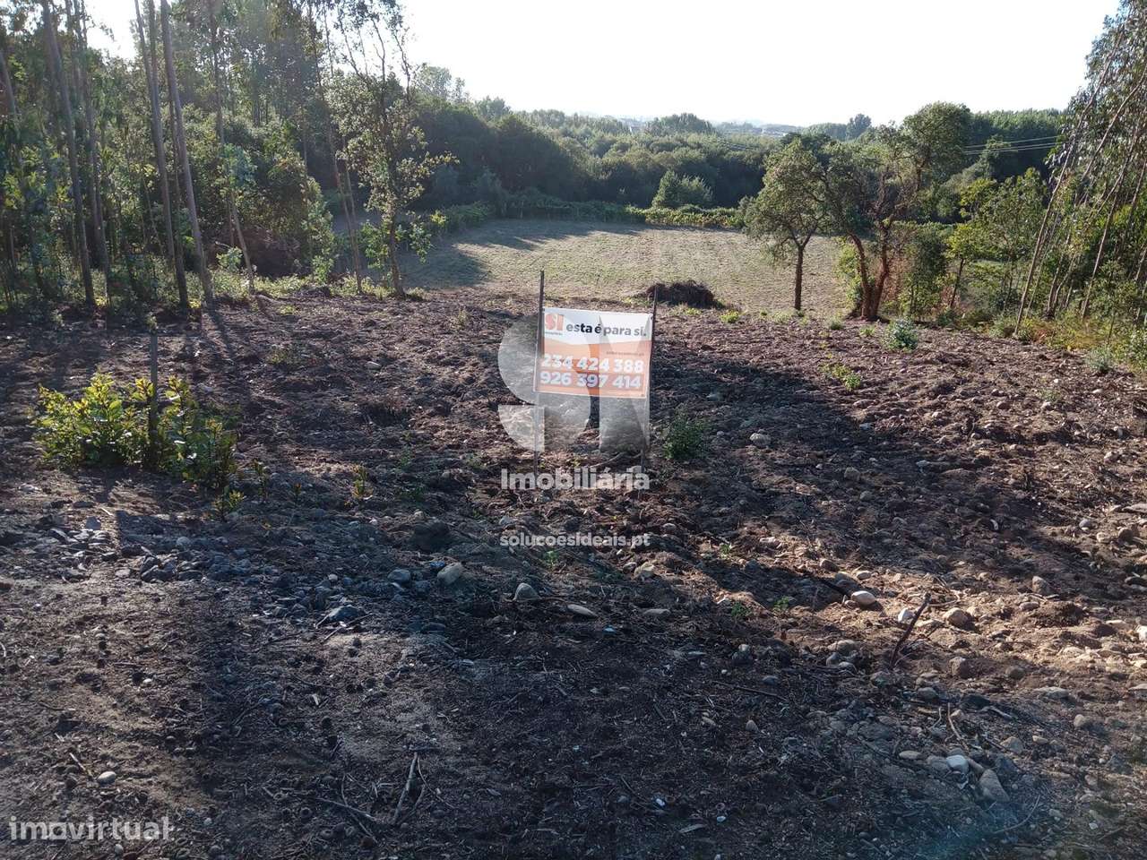 Terreno em Eixo - Aveiro - Grande imagem: 2/2