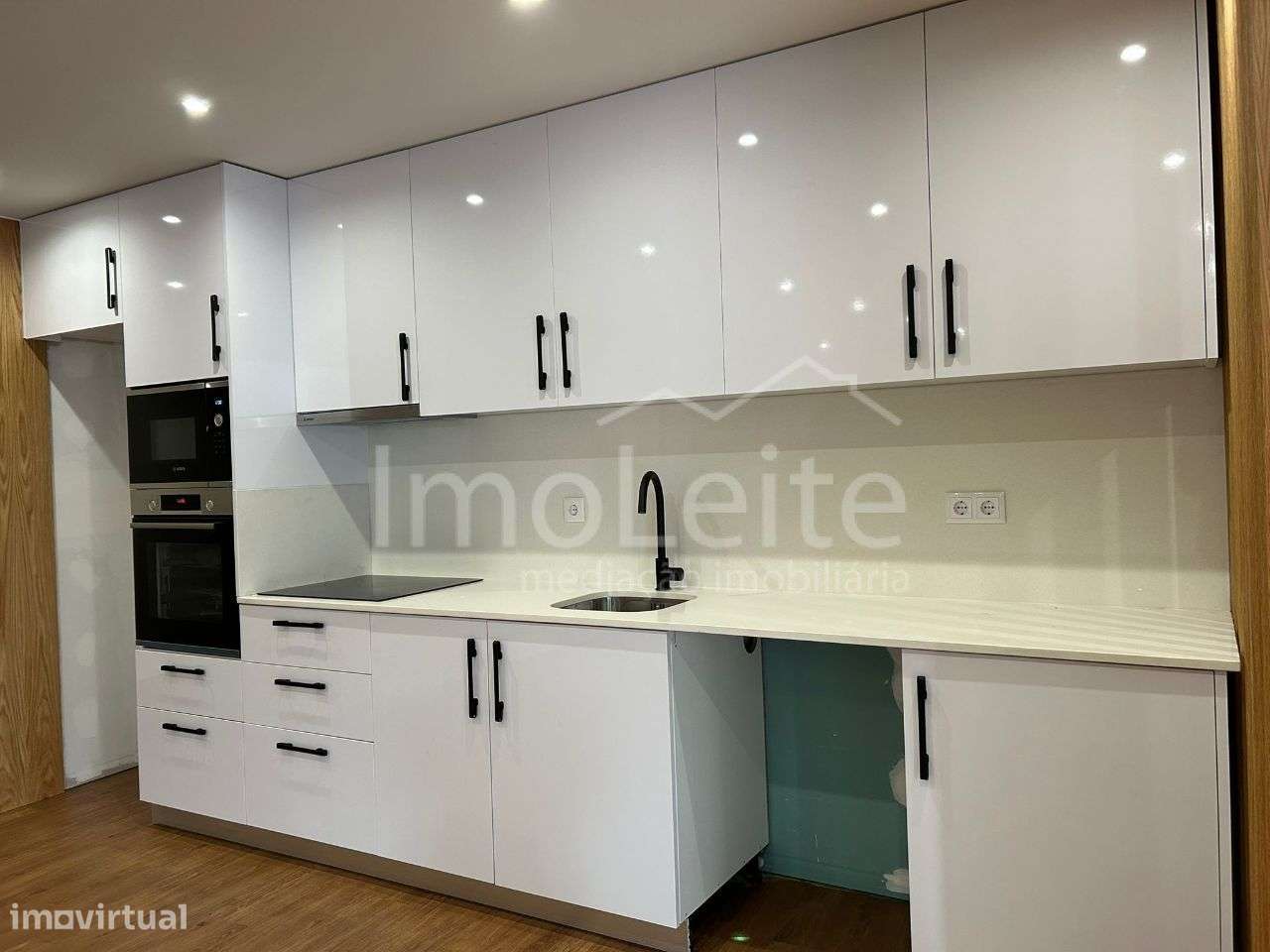 Moradia T3 Póvoa de Varzim Aver-o-Mar Nova - Grande imagem: 5/21