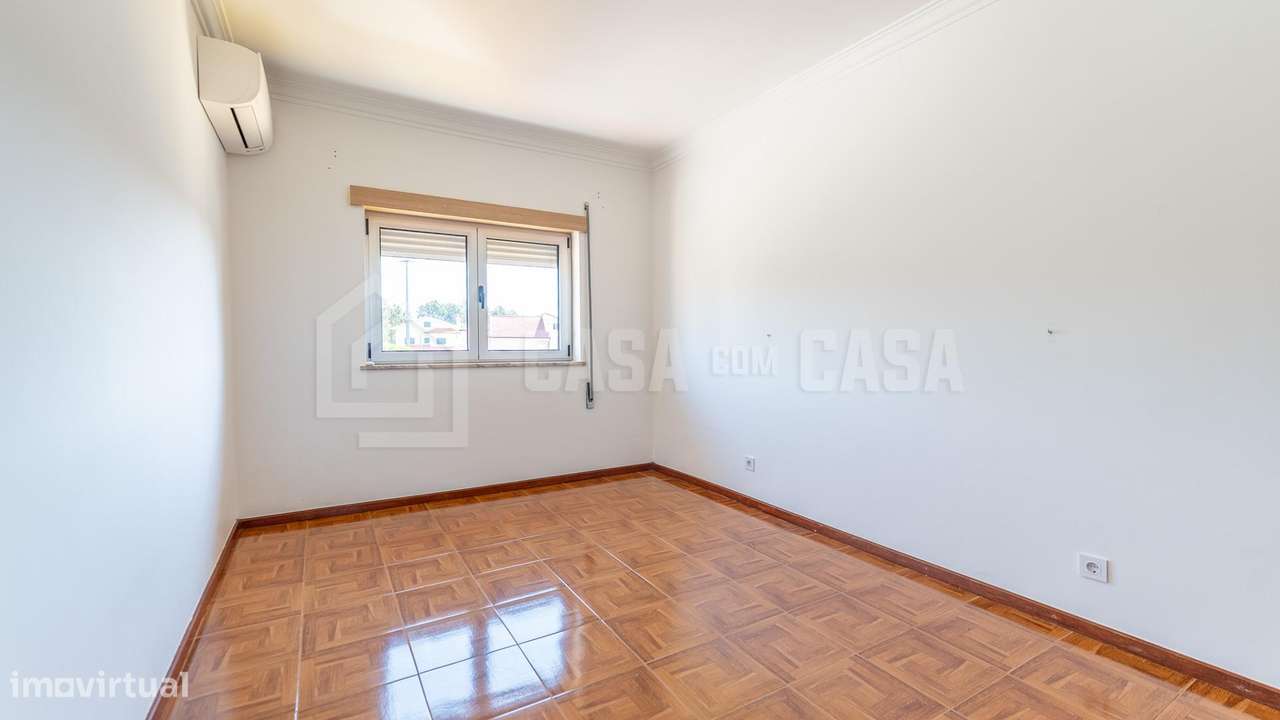 Apartamento T3 no Campo-9