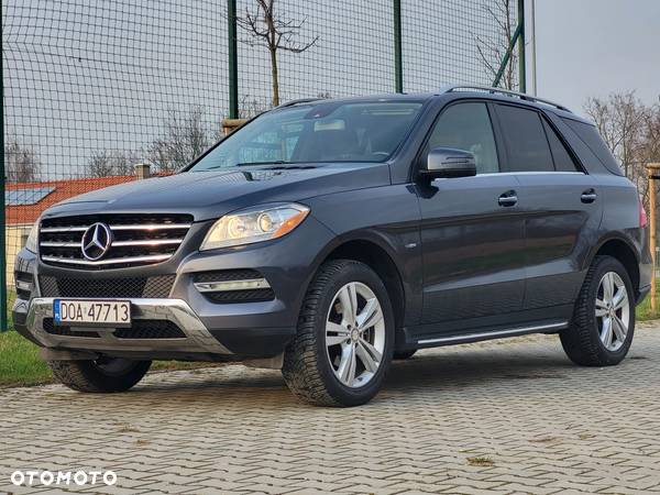 Mercedes-Benz ML 350 BlueTec 4-Matic - 4