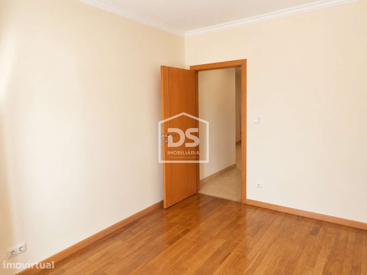 Apartamento T4 Venda em Odivelas,Odivelas-13