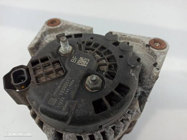 Alternador Opel Astra J (P10) - 4