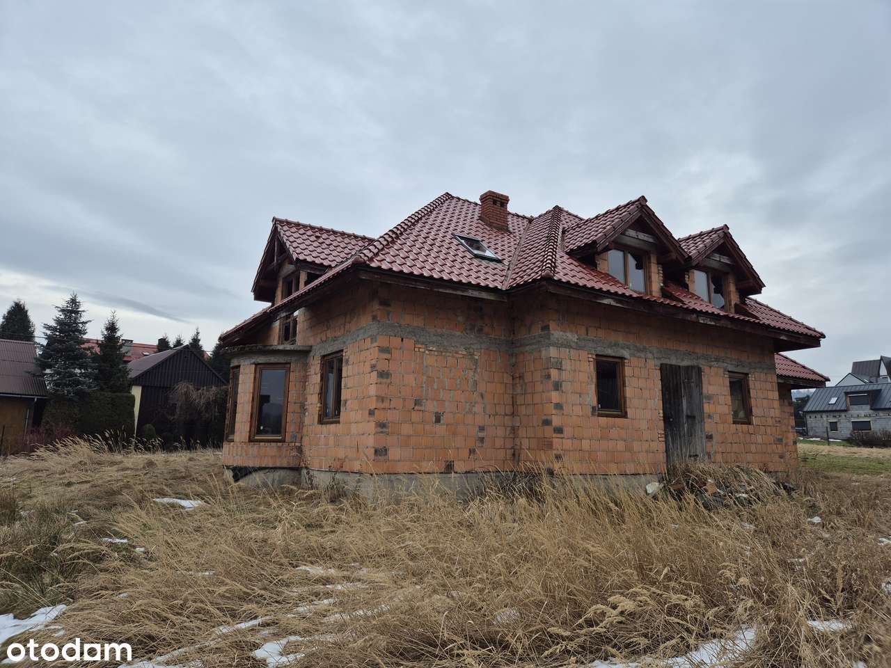 Sprzedam dom wraz z halą produkcyjno-warsztatową. Świnna koło Żywca-0