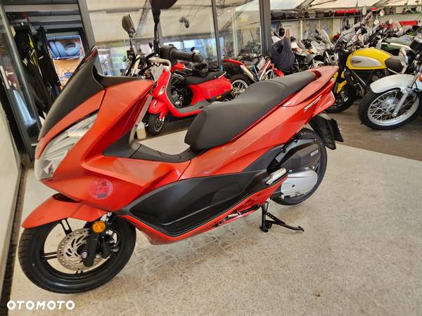 Honda PCX - 23