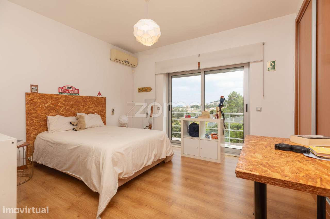 Moradia Moderna em Taveiro, Coimbra com Vistas Desafogadas-35