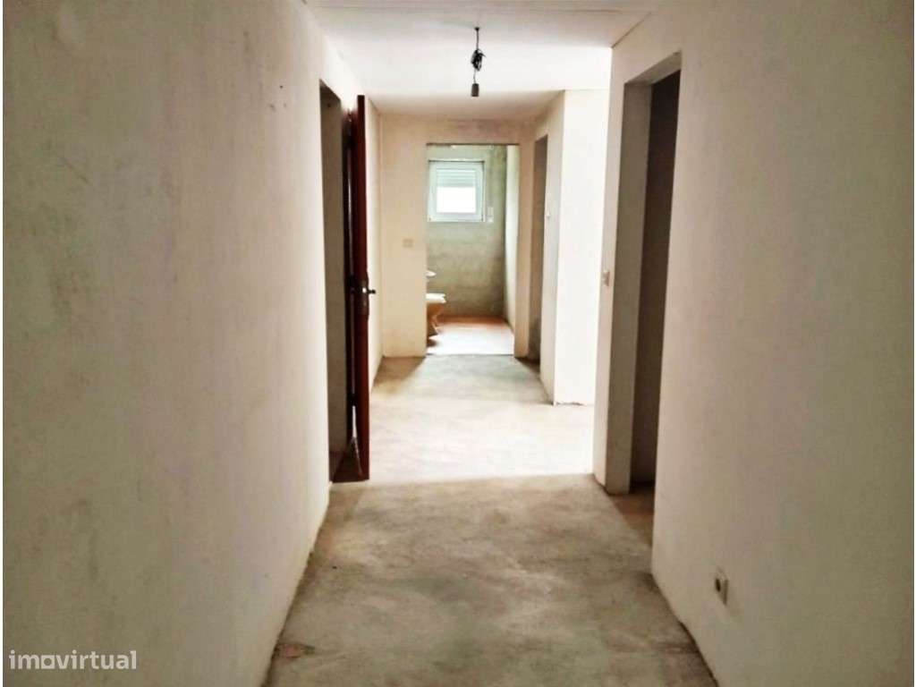 Moradia T3 em Santo Tirso - Retoma de banco-9