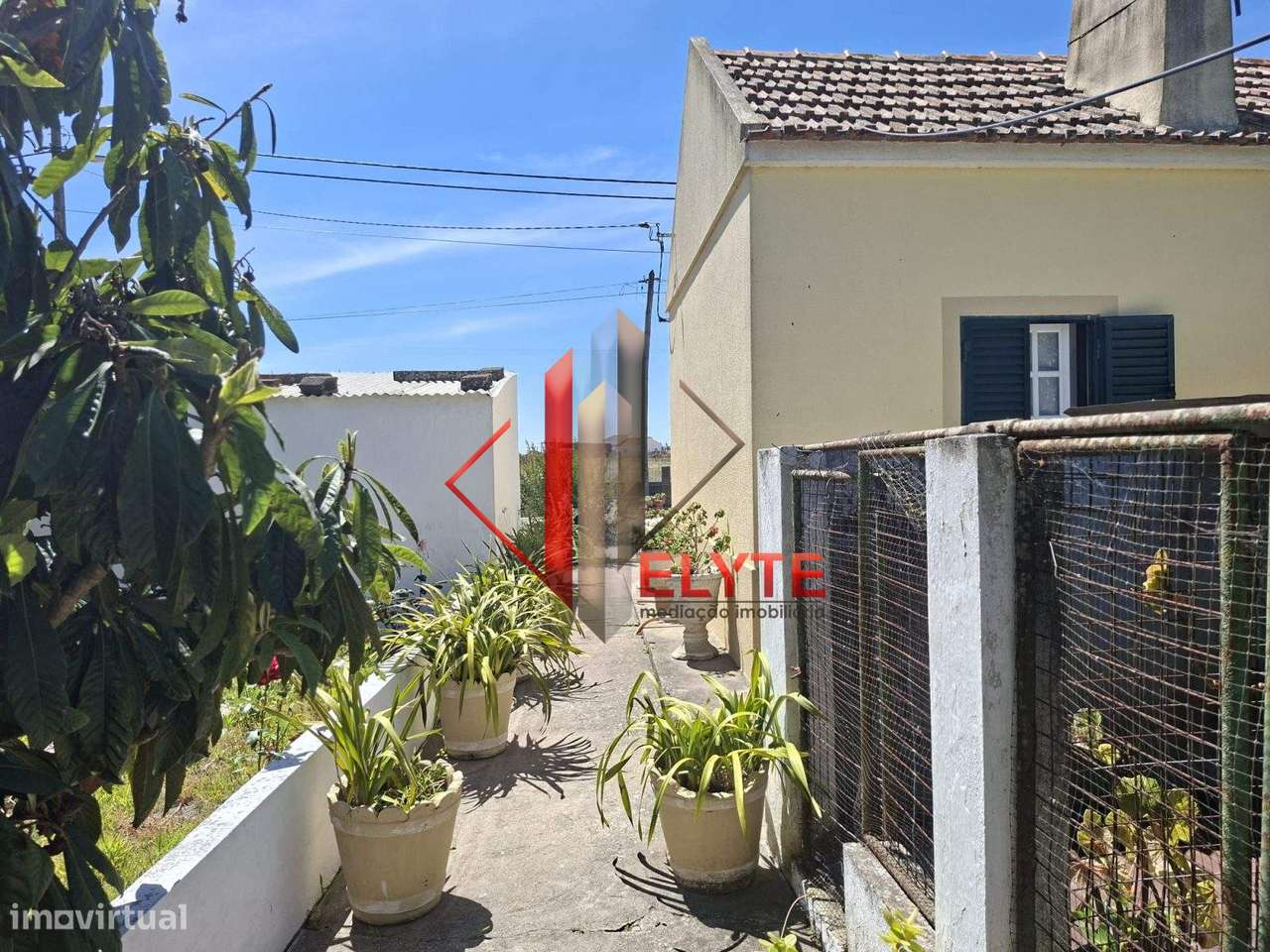 Moradia em Foros de Salvaterra.-18