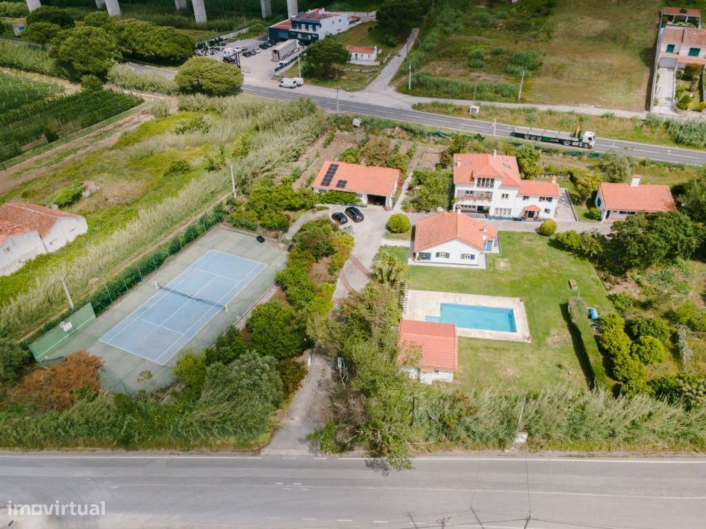 Propriedade Exclusiva em Alfeizerão: Elegância, Potencial Turístico...-10