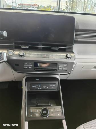 Hyundai Kona 1.6 GDI Hybrid Platinum DCT - 16