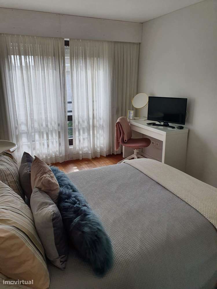 REF#4246 - T3 C/Garagem & Arrumos – À Avenida da Boavista, Porto-7