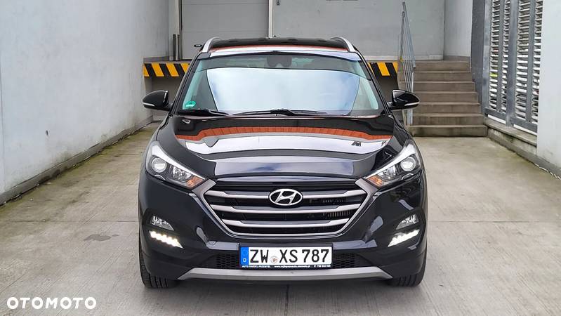 Hyundai Tucson 2.0 CRDi 4WD Advantage - 2