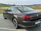 Volkswagen Passat - 4