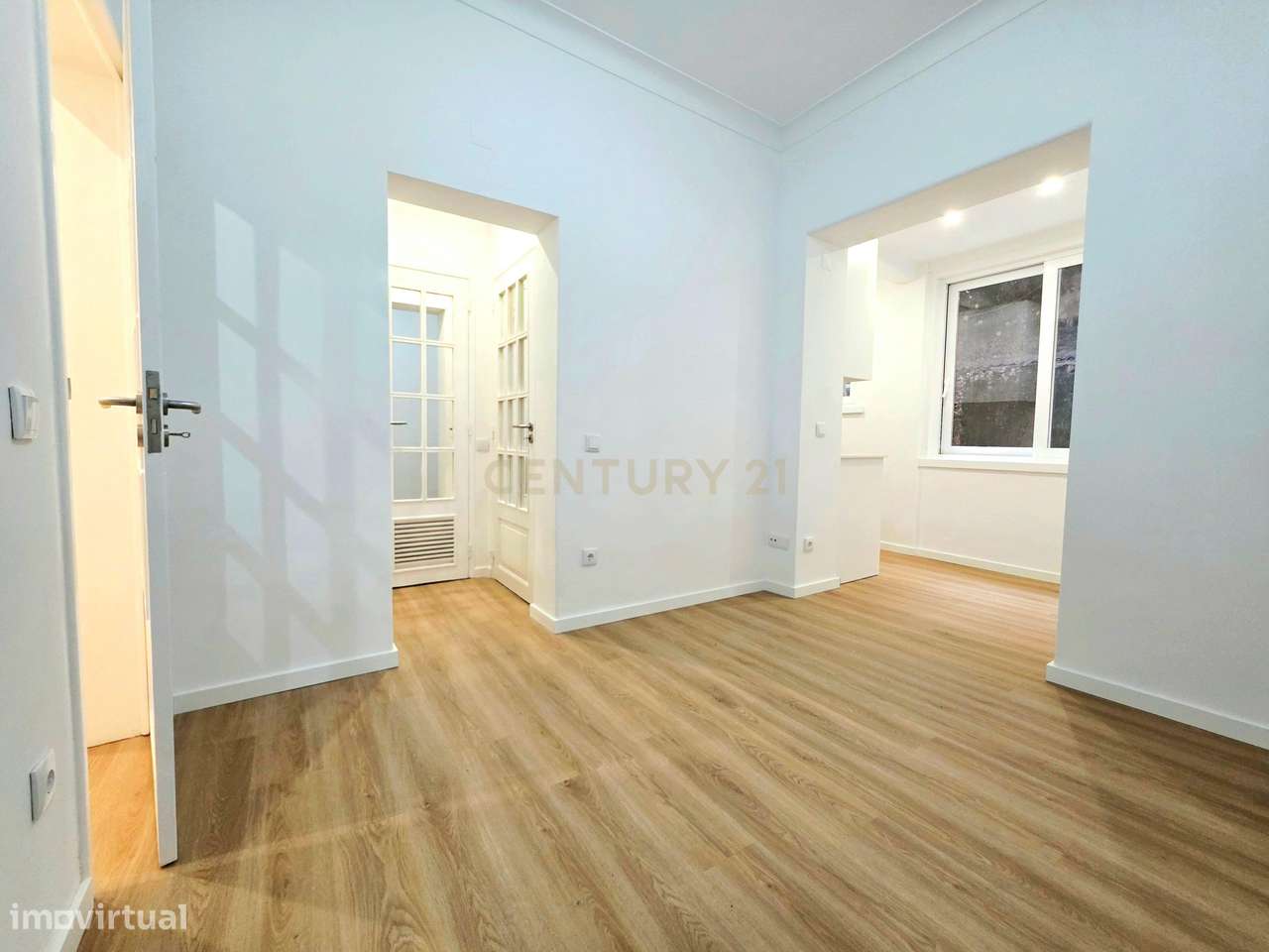 Apartamento T1 totalmente remodelado perto da Av. de Roma - Grande imagem: 3/19