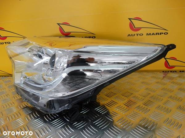 TOYOTA VERSO S 2011 12- REFLEKTOR LAMPA LEWA LED - 3