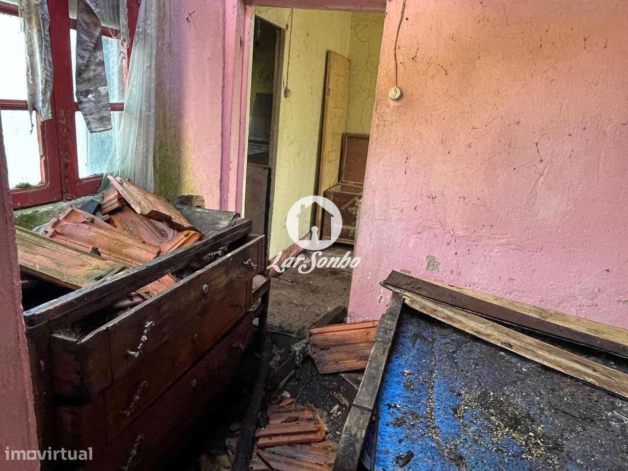 Moradia para restauro com terreno de 207.5m² em Bougado, Trofa - Grande imagem: 5/18