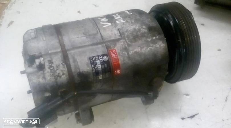 Compressor ac Volkswagen Golf 4 gasolina 2002 - 3