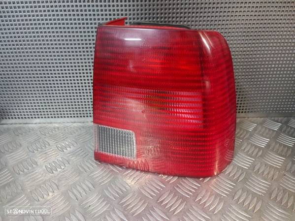 Farolim farol traseiro Dto Vw Passat 3B DP 1996 a 2000 - 1