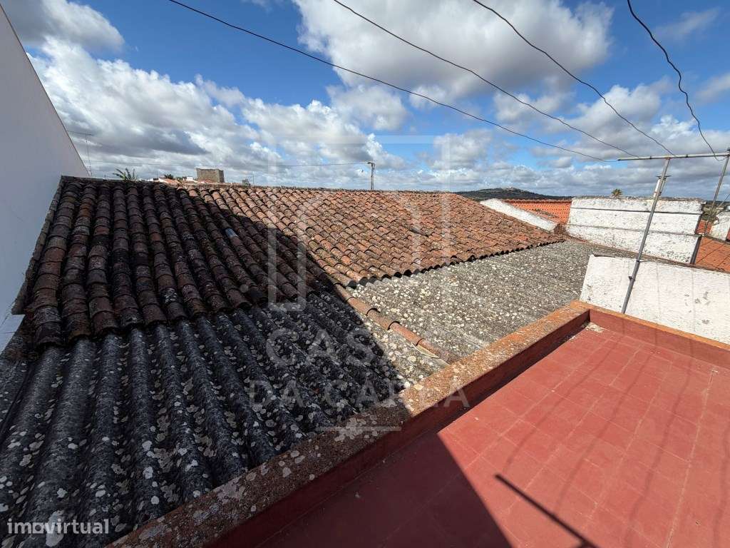 Moradia T3 com quintal, garagem e terraço em Vidigueira-24