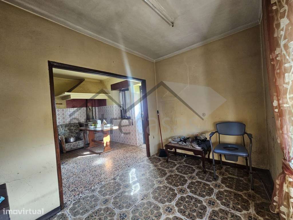 Moradia para Restauro em Vitorino das Donas - Terreno de 1.107 m² - Grande imagem: 5/19