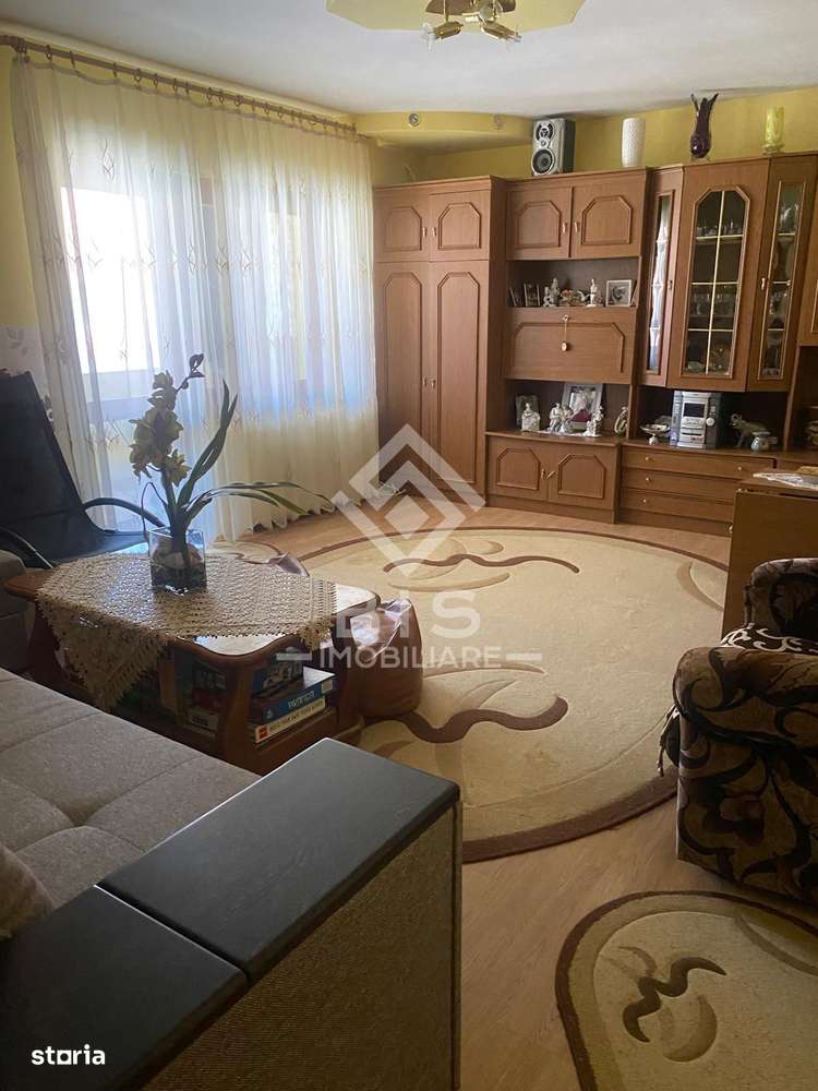 Apartament 3 camere, etaj 4 - Imagine principală: 4/6