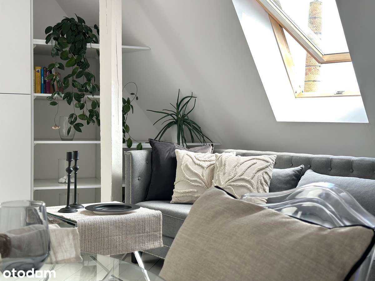 Piękne mieszkanie poddaszowe w kamienicy w CENTRUM, wysoka jakość-5