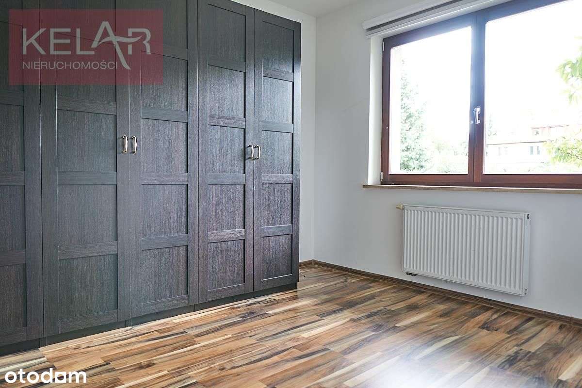 Borek koło szkoły międzynarodowej. Duży, wygodny.-11