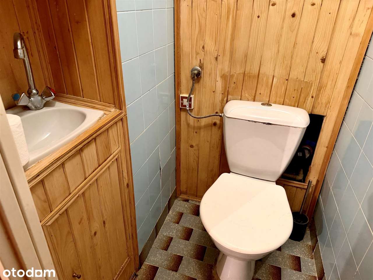 Radogoszcz-Wschód, lokal do remontu, 2 pokoje, Ip-11