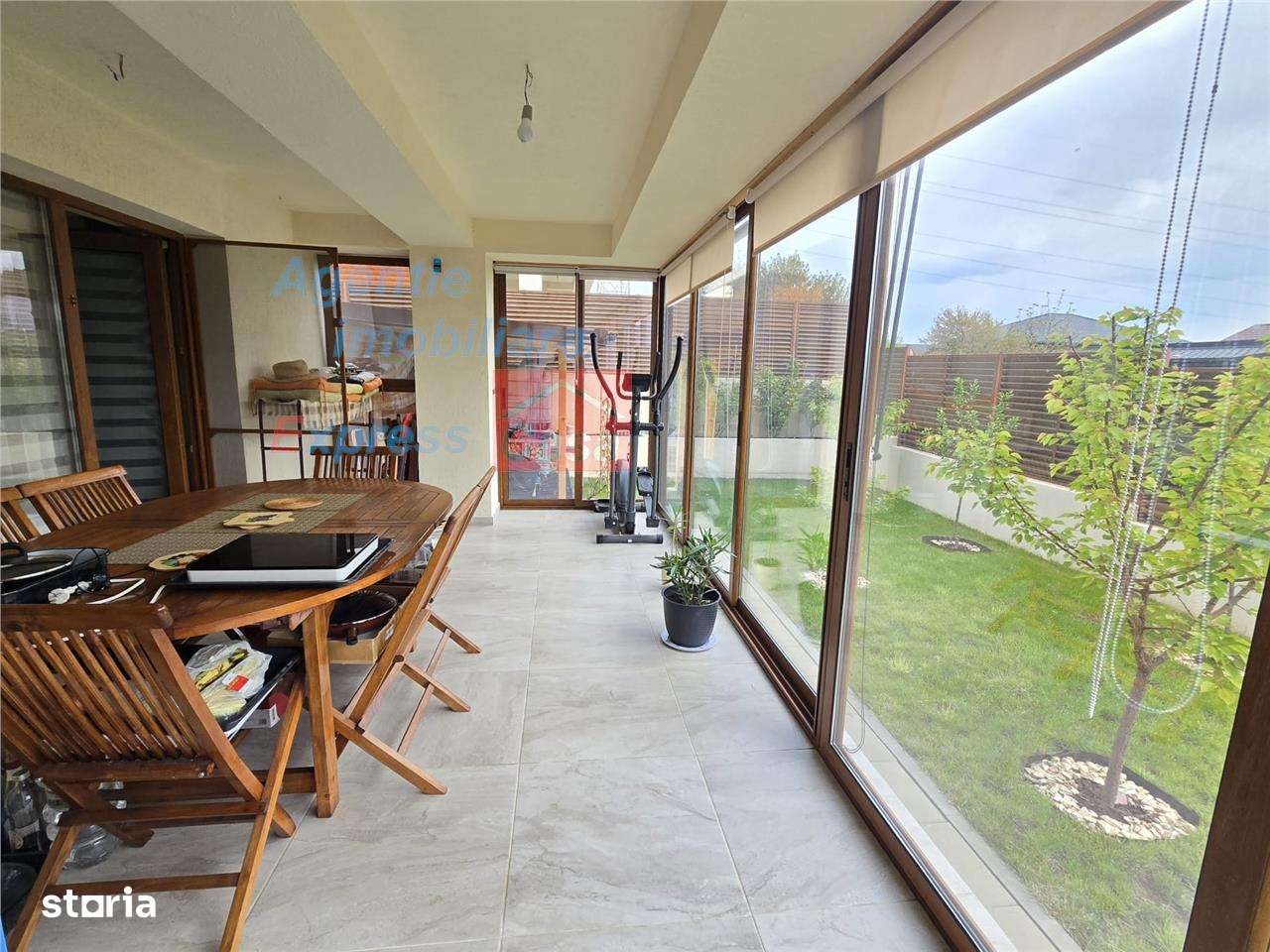 Casa tip vila in Miroslava: fara investitii necesare, mutare imediata!-1